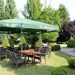 Und Restaurant Eurohof Hotel Duisburgo