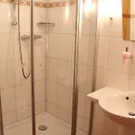 Hotel Und Restaurant Eurohof Duisburgo