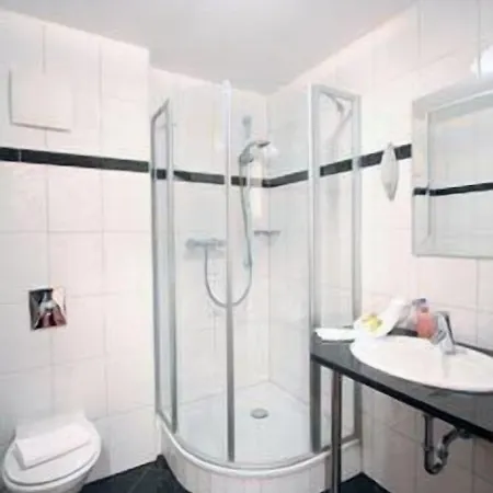 Und Restaurant Eurohof Hotel Duisburgo