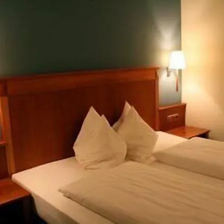 Szálloda Und Restaurant Eurohof