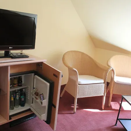 Szálloda Und Restaurant Eurohof 4*