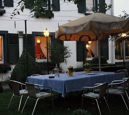 Und Restaurant Eurohof Hotel 4*
