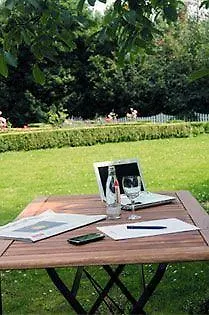 Und Restaurant Eurohof فندق 4*
