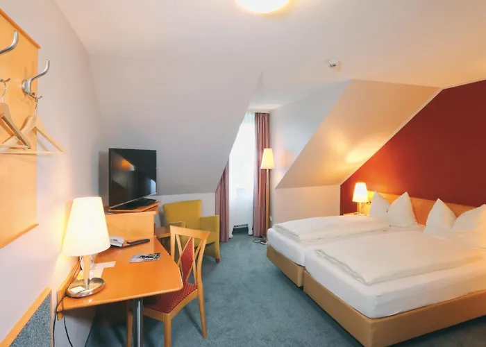 Und Restaurant Eurohof Отель 4*