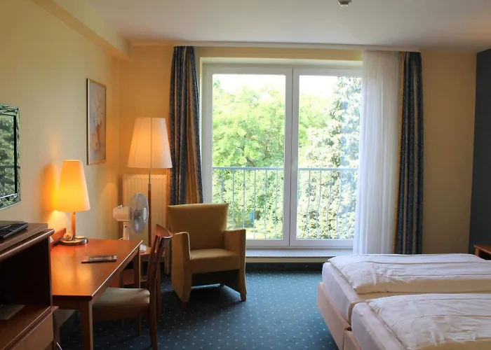 Und Restaurant Eurohof Дуйсбург