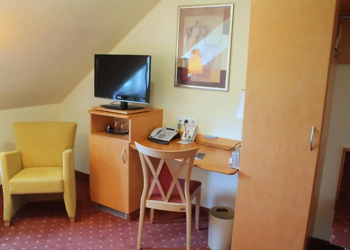 Otel Und Restaurant Eurohof 4*