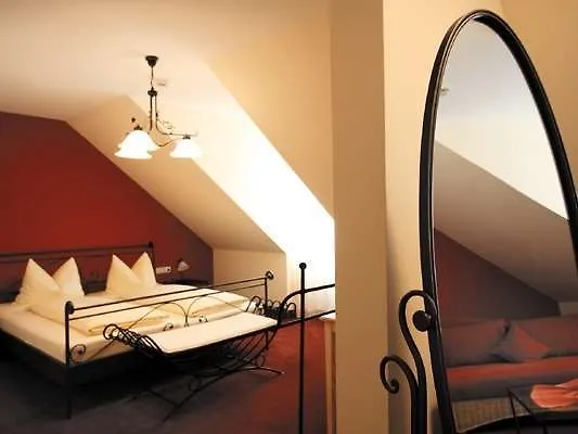 Und Restaurant Eurohof 4* Дуйсбург