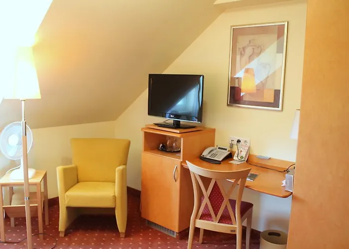 Und Restaurant Eurohof Отель 4*