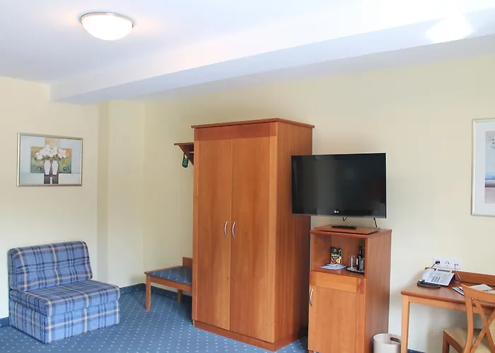 Und Restaurant Eurohof Otel 4*