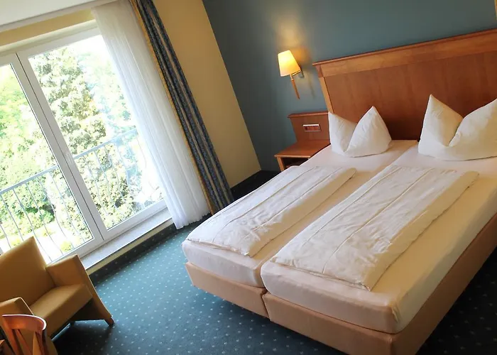 Und Restaurant Eurohof Отель 4*